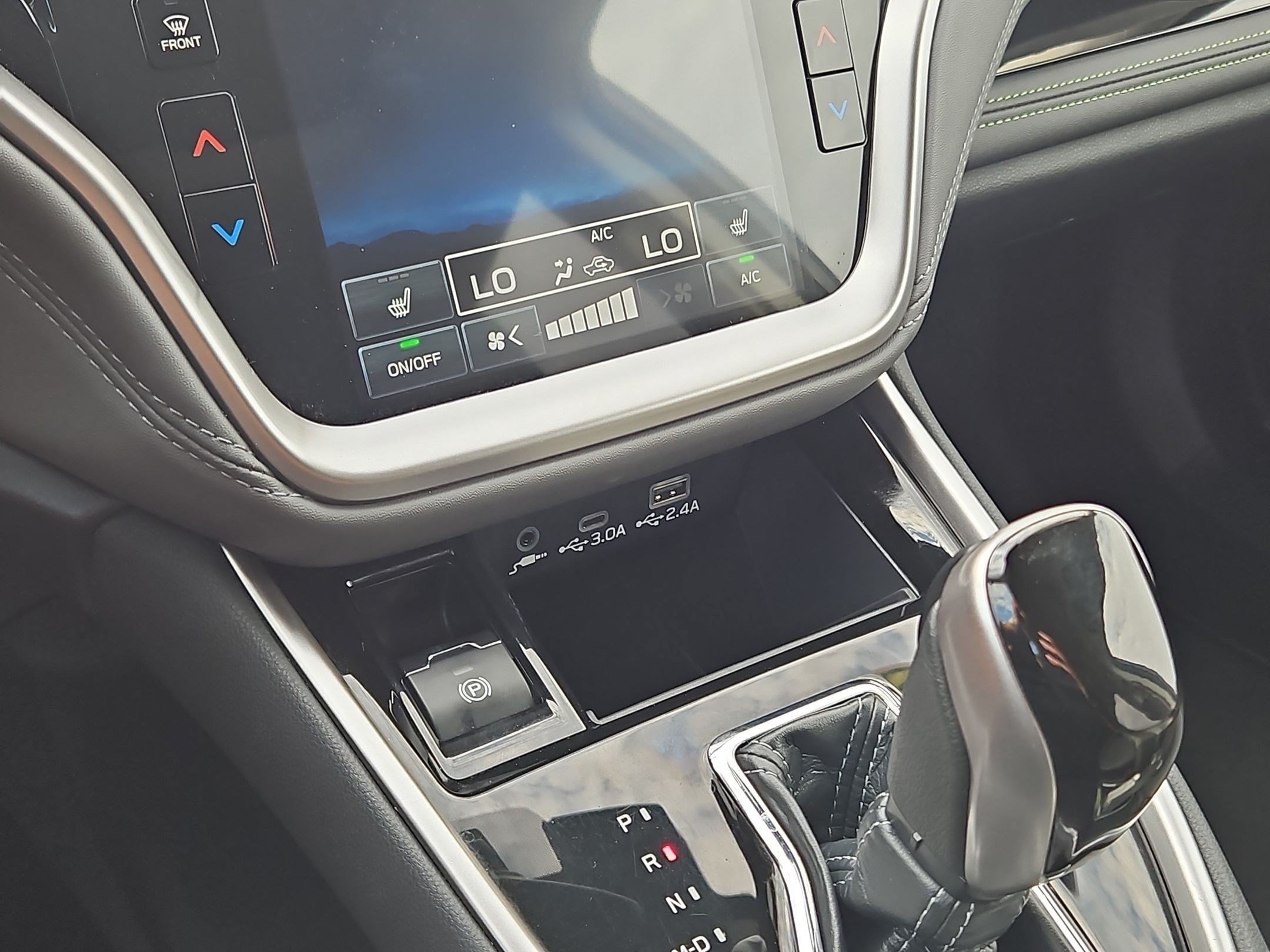2025 Subaru Outback Onyx Edition - Photo 22