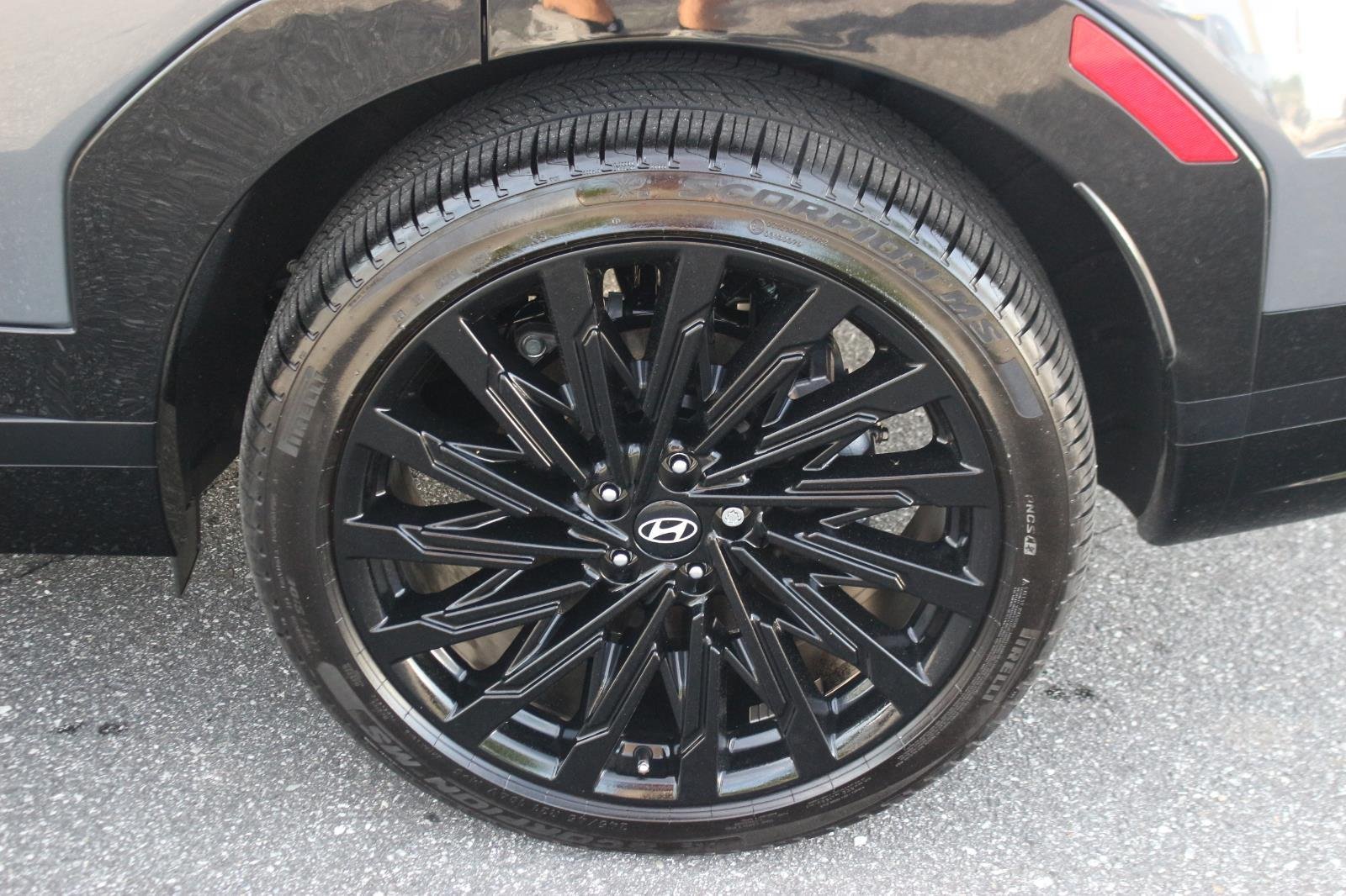 Used 2024 Ecotronic Gray Hyundai Calligraphy image 44