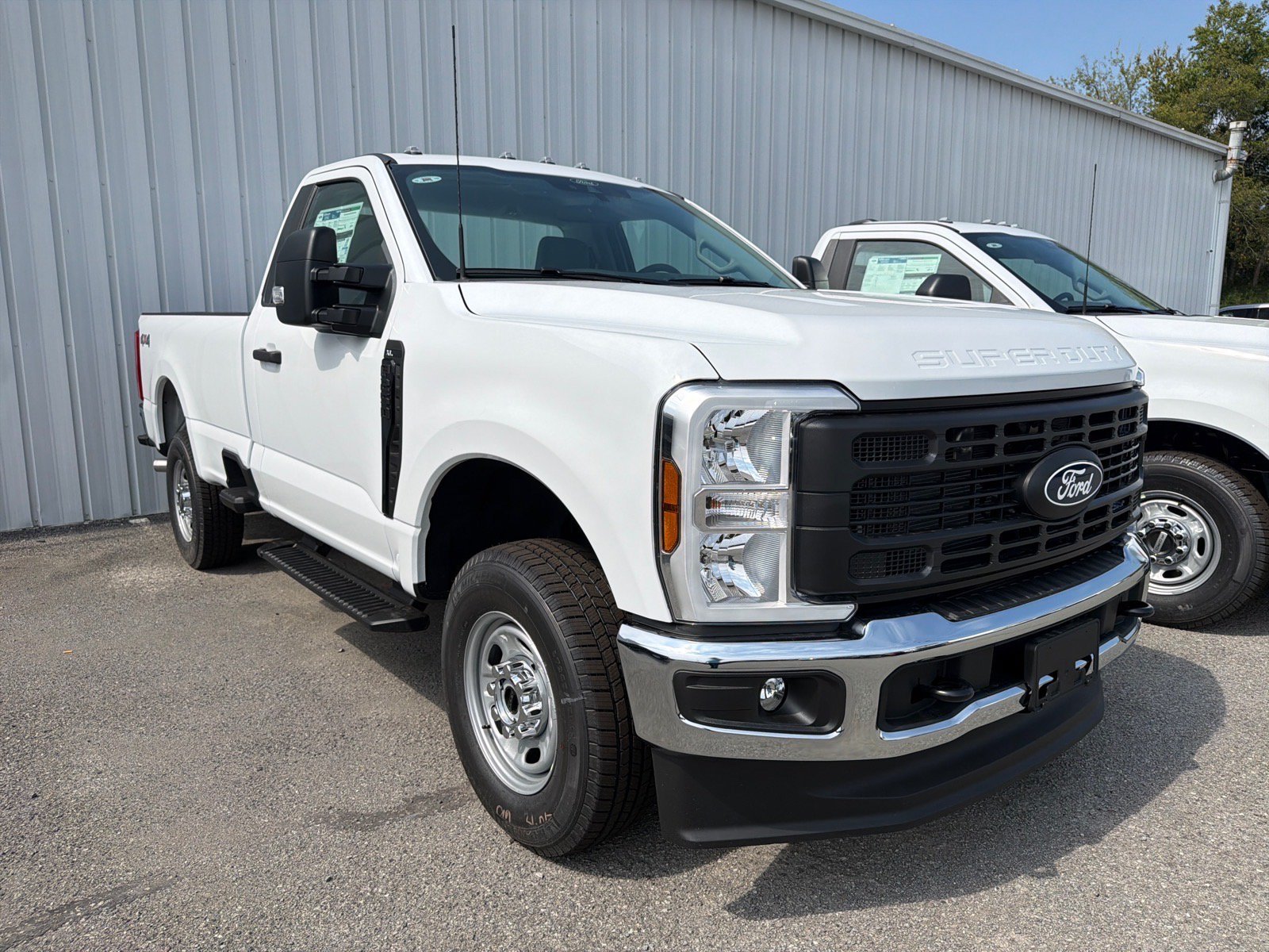 New 2027 Oxford White Ford F-250® XL image 3