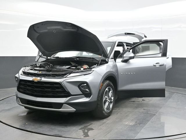 Used 2024 Gray Chevrolet LT image 30