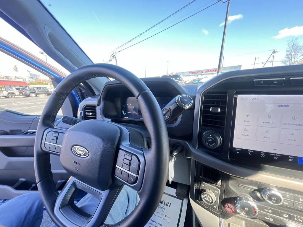 Used 2024 Blue Ford XLT image 20