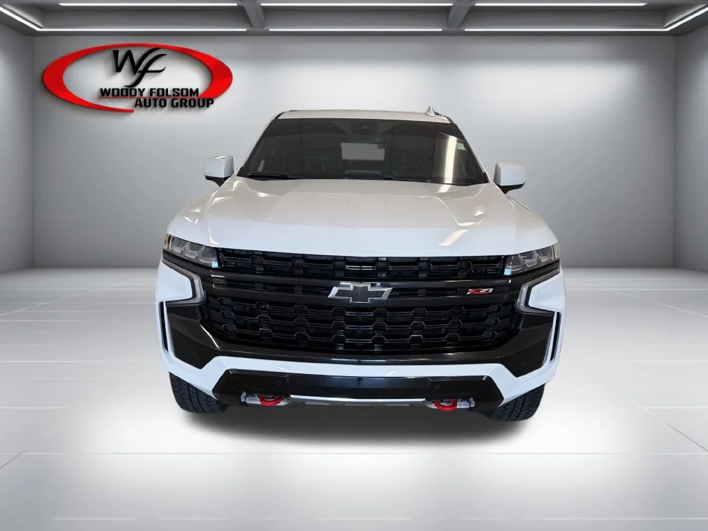 Used 2023 White Chevrolet Z71 image 2