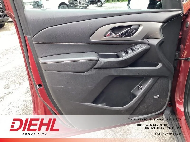 Used 2020 Red Chevrolet RS image 16