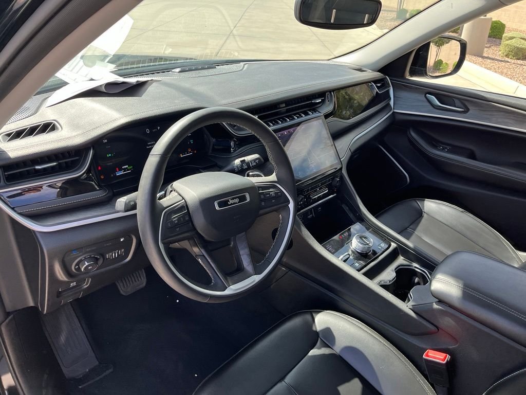 Used 2023 Black Jeep 4xe image 12