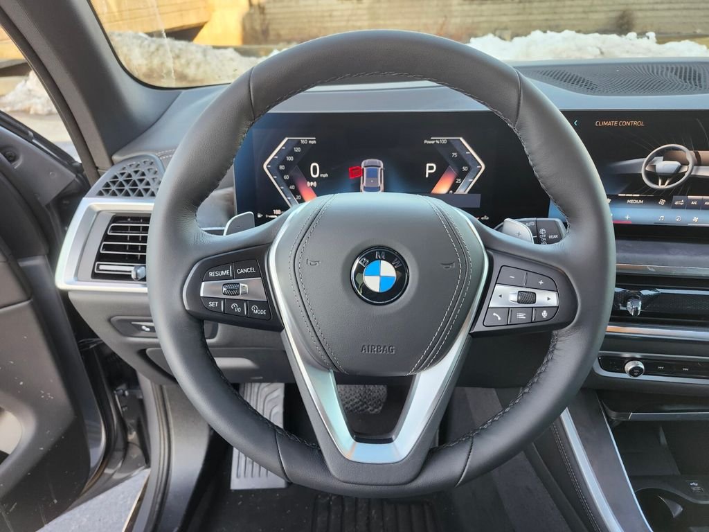 Used 2026 Gray BMW xDrive40i image 29