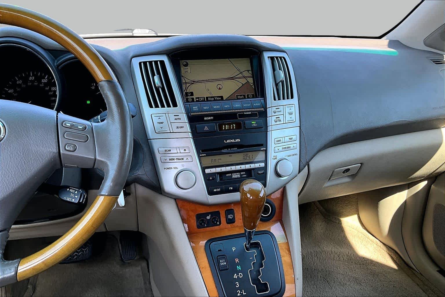 Used 2008 Black Onyx Lexus  image 4
