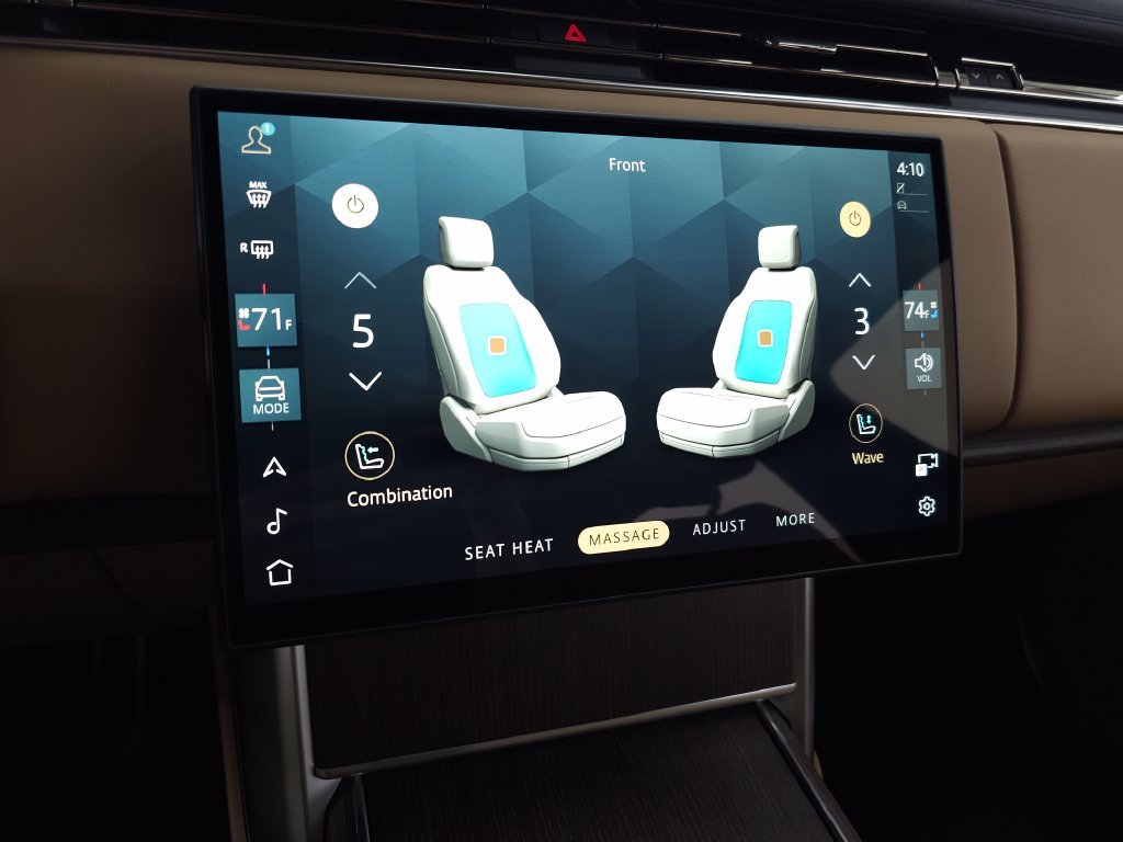New 2026 Santorini Black Land Rover SE image 32
