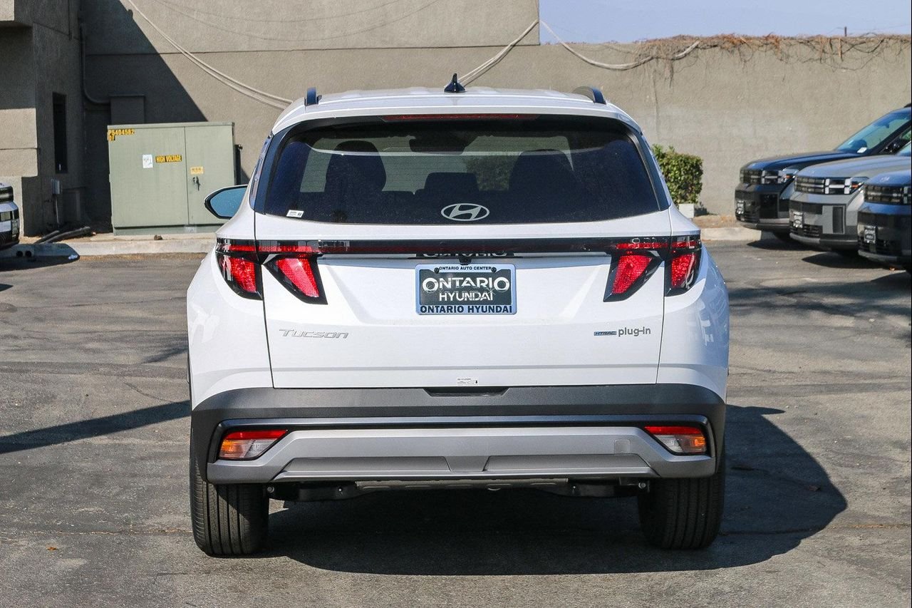 New 2026 White Hyundai SEL image 7