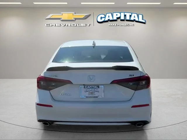 Used 2024  Honda SI image 4