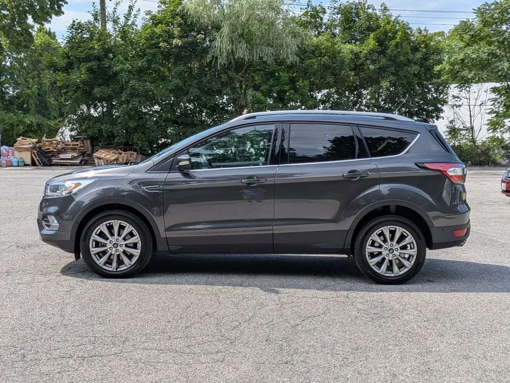 Used 2018 Gray Ford Titanium image 9