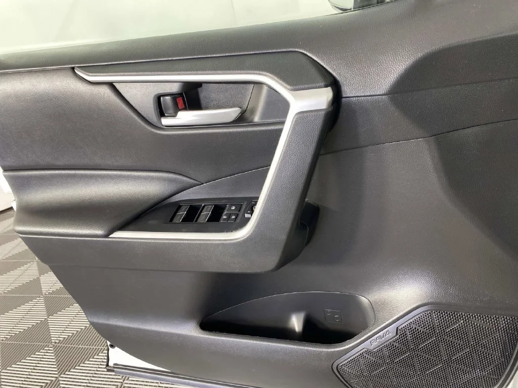 Used 2024 Pearl Toyota SE image 23