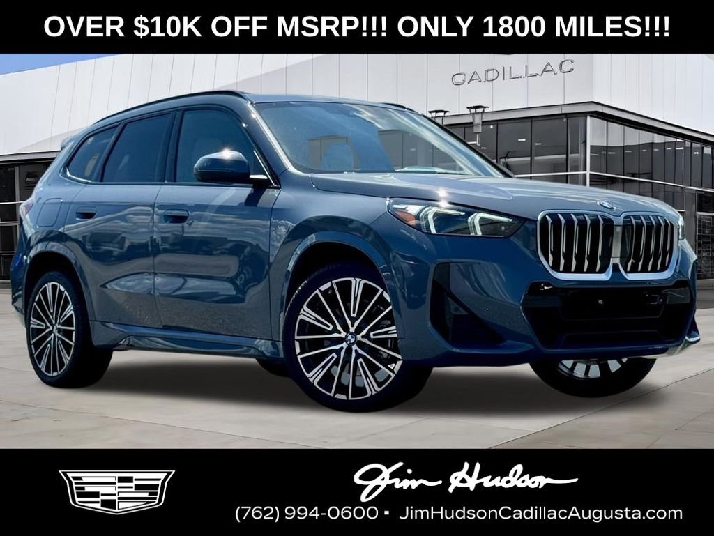 Used 2025  BMW xDrive28i image 1