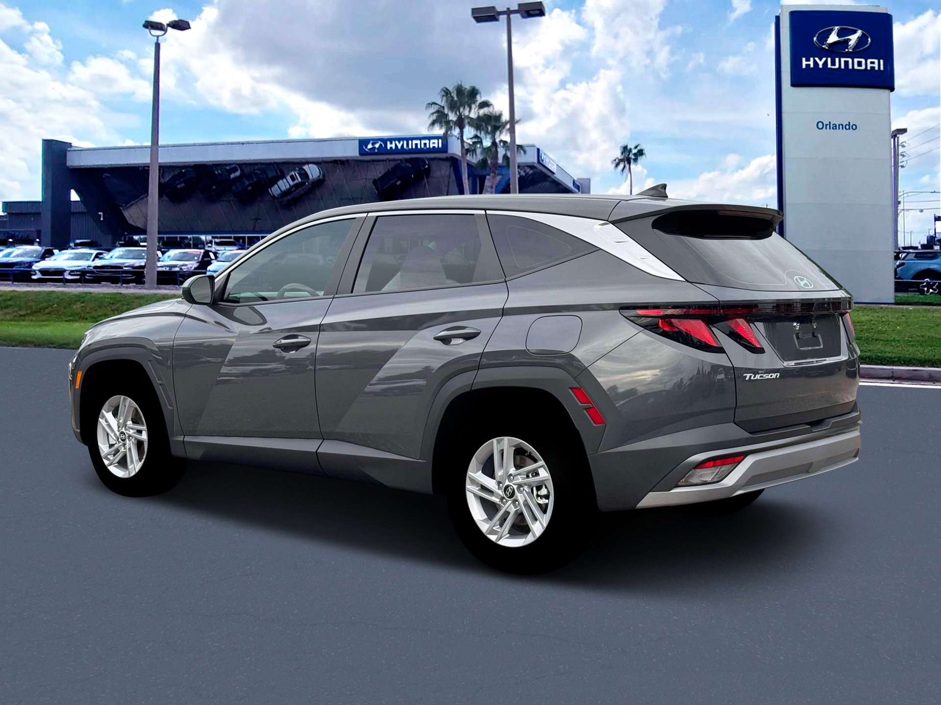 New 2026 Ecotronic Gray Hyundai SE FWD image 4