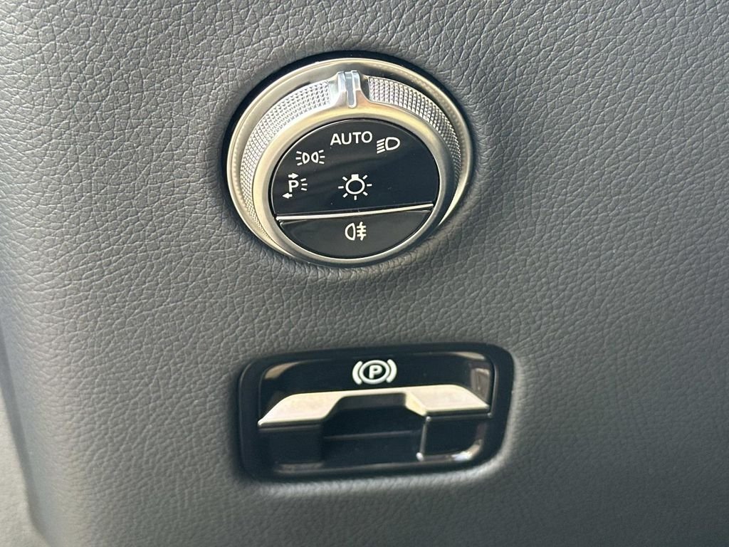 2026 Mercedes-Benz GLC Base - Photo 31