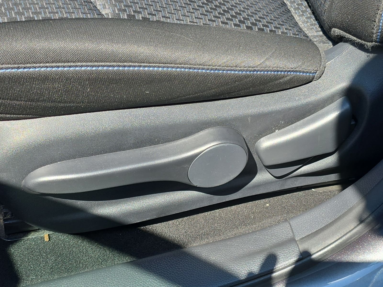 Used 2017 Gray Nissan SR image 32