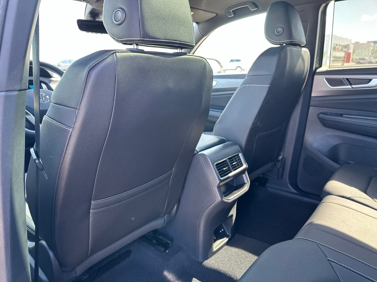 New 2026 Green Volkswagen 2.0T SE w/Technology image 20