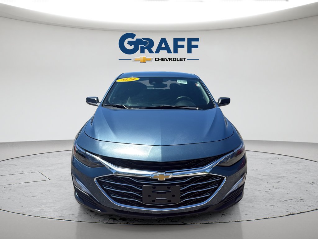 Used 2024 Lakeshore Blue Metallic Chevrolet FL image 12