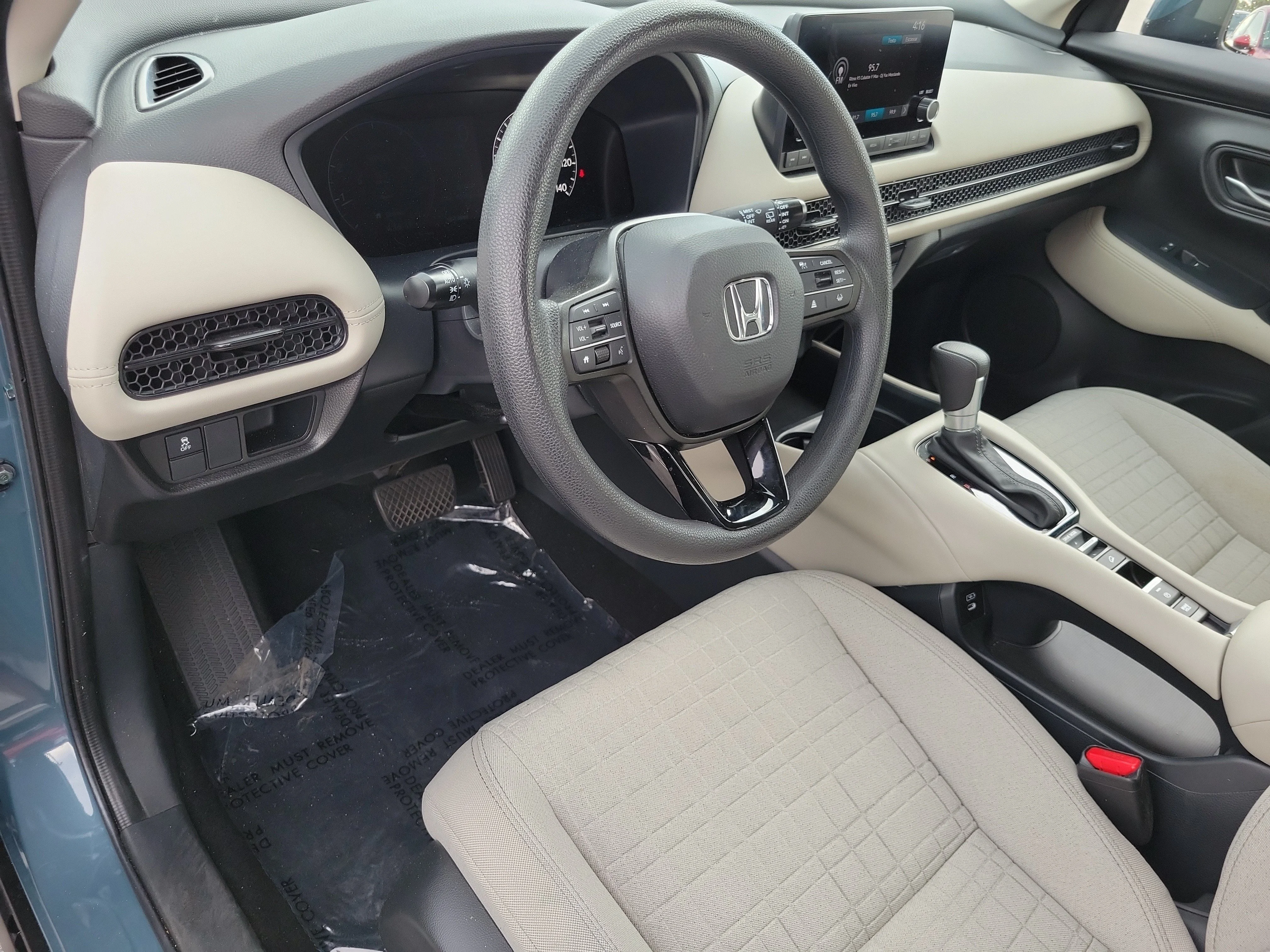 2025 Honda HR-V LX - Photo 21