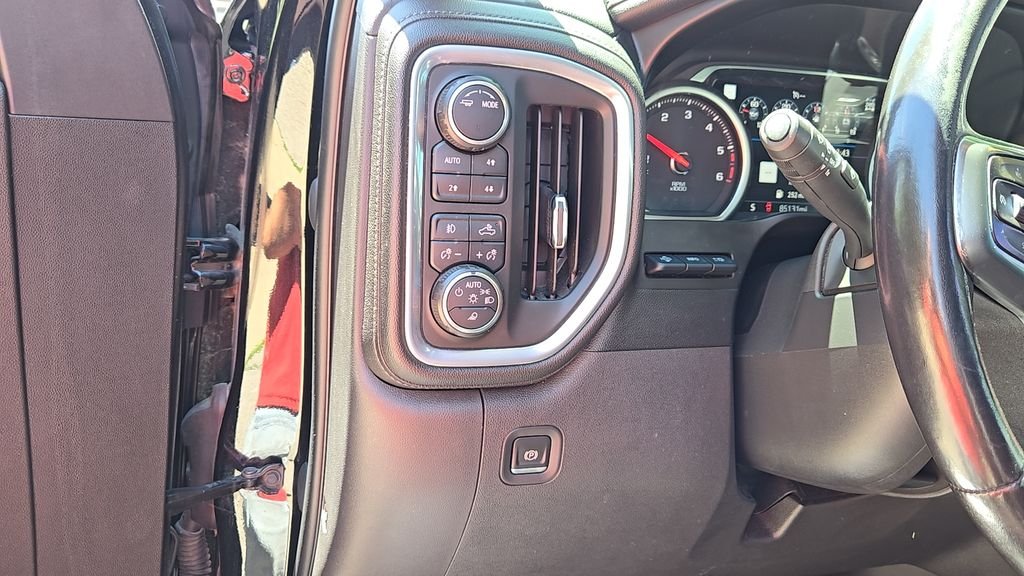 Used 2021 Black Chevrolet LTZ image 13