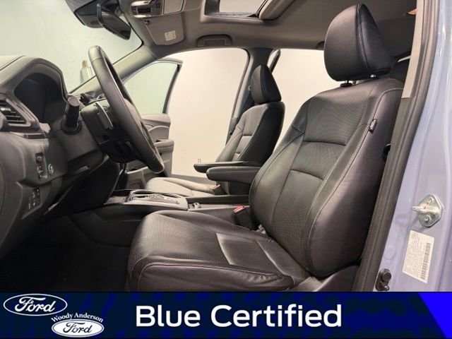 Certified Used 2022 Sonic Gray Pearl Honda RTL-E image 18
