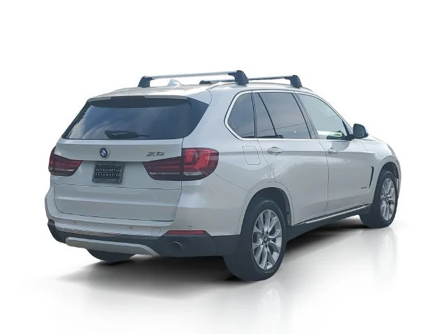 Used 2014  BMW xDrive35i image 7