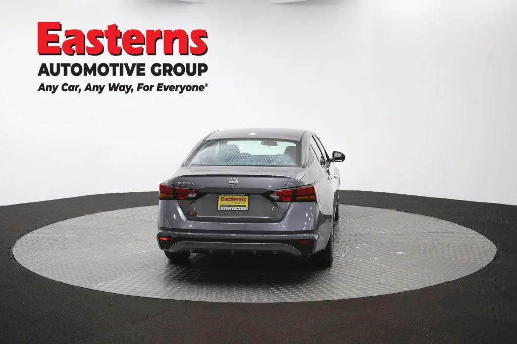 Used 2024 Gray Nissan 2.5 SV image 39