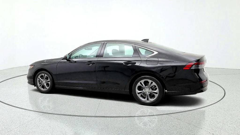 Used 2024 Crystal Black Pearl Honda EX-L Sedan image 7