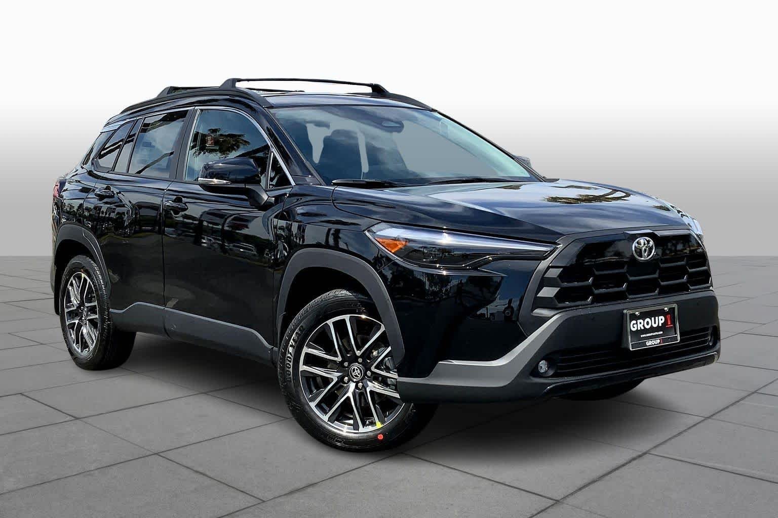 View vehicle photo 2