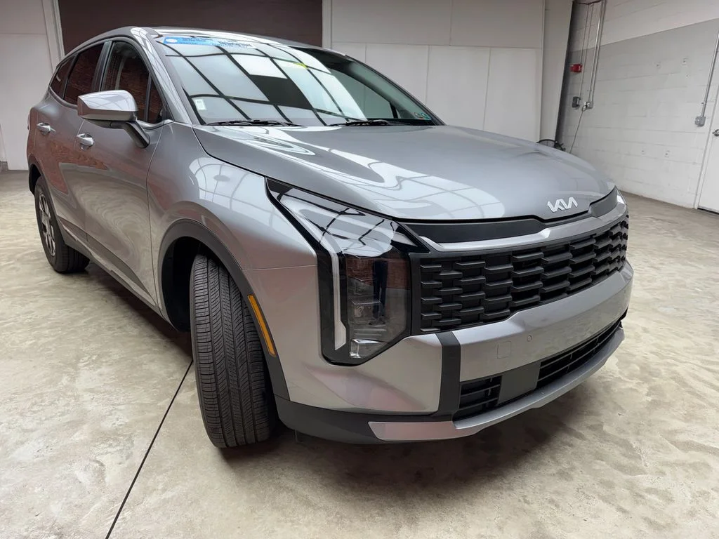 Certified Used 2026 Steel Gray Kia LX image 6