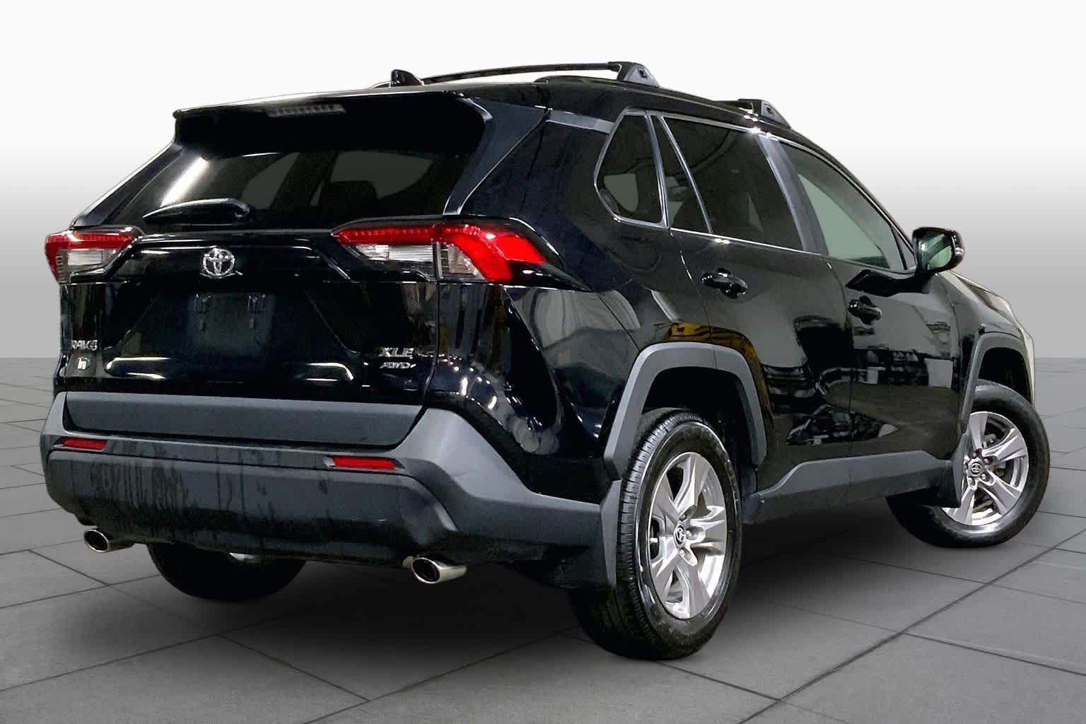 Used 2024 Midnight Black Metallic Toyota XLE image 13