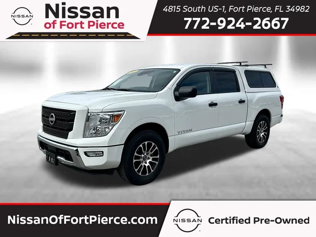2023 Nissan Titan SV