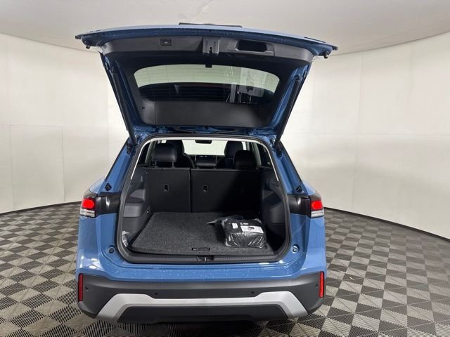 New 2026 Monterey Blue Pearl Volkswagen 2.0T SE image 19