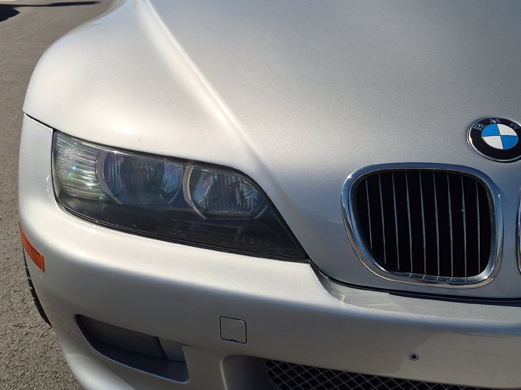 Used 2002  BMW 3.0i image 18