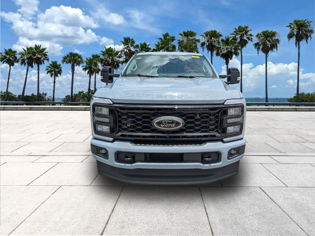 New 2026 Glacier Gray Metallic Tri-Coat Ford F-250® Lariat® image 2
