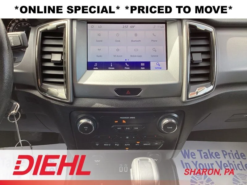 Used 2023 White Ford XLT image 19