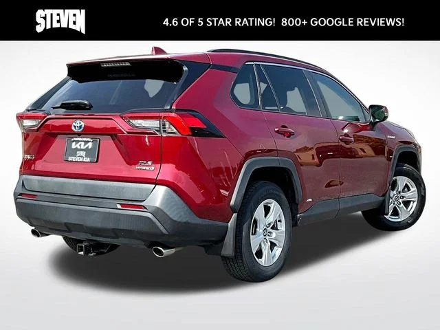 Used 2020 Red Toyota XLE image 6