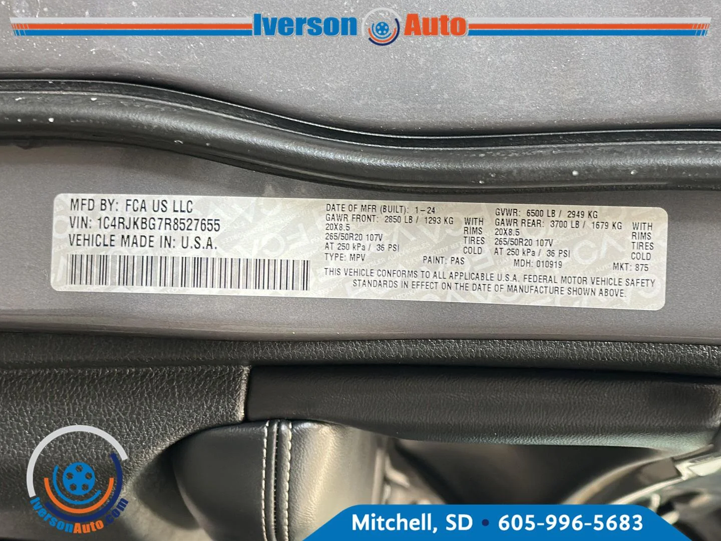 Used 2024 Baltic Gray Metallic Clearcoat Jeep Limited image 12