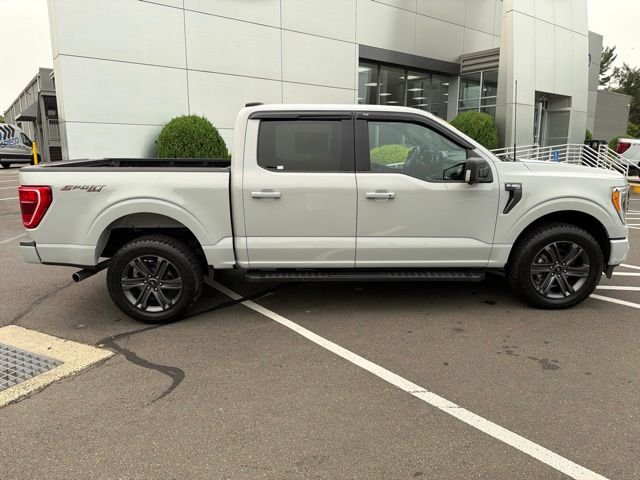 Used 2023 White Ford XLT image 9