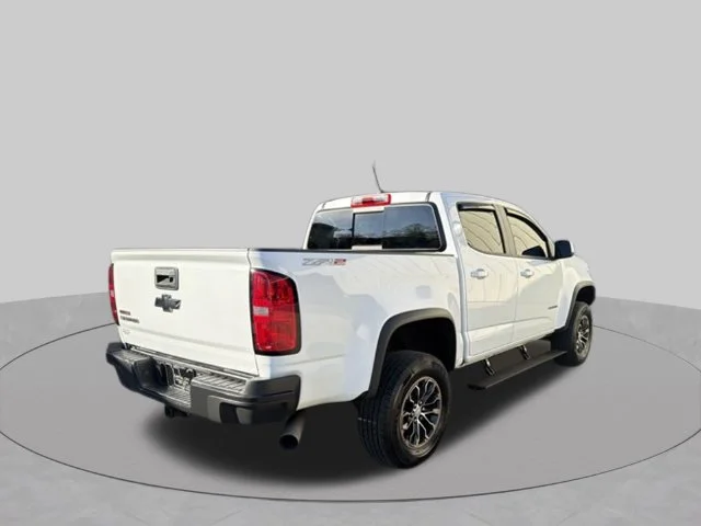 Used 2018 White Chevrolet ZR2 image 3
