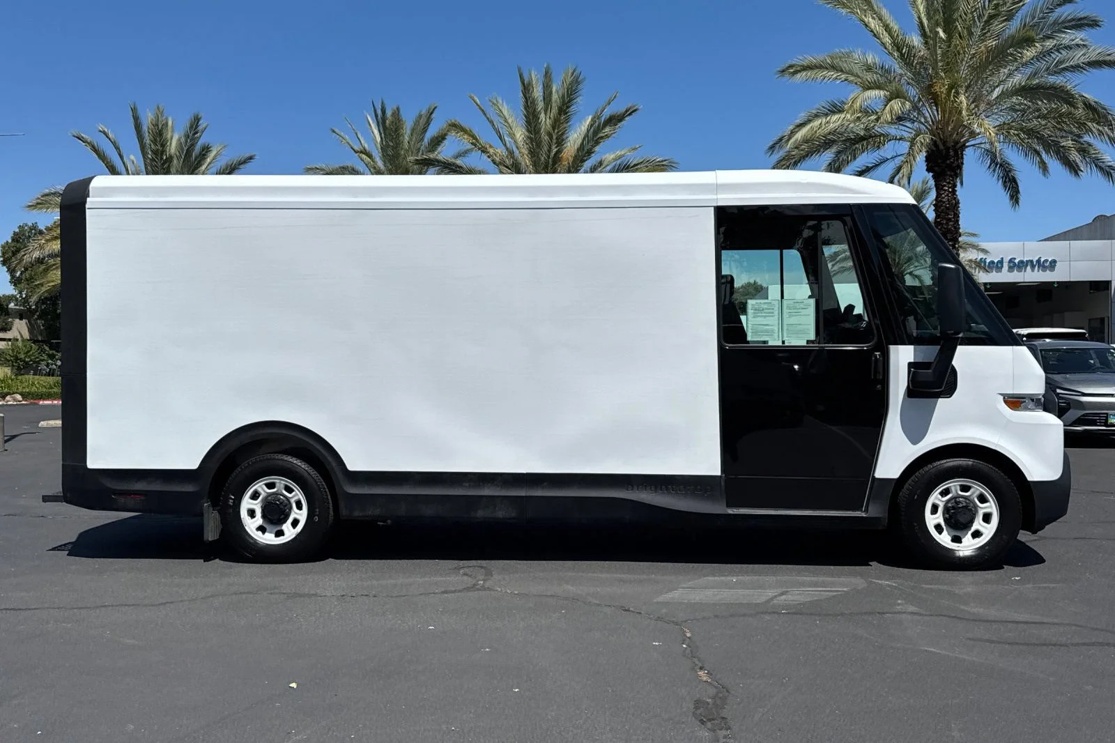 Used 2023 Chevrolet BrightDrop ZEVO 600 with VIN 2G5ZJ3HG2P9100017 for sale in Elk Grove, CA