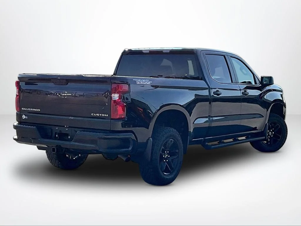 Used 2022 Black Chevrolet Custom Trail Boss image 3