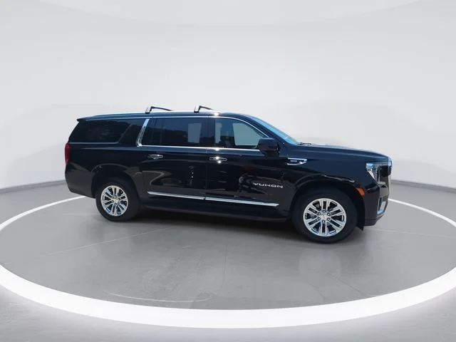 Used 2021 Black GMC SLT image 9