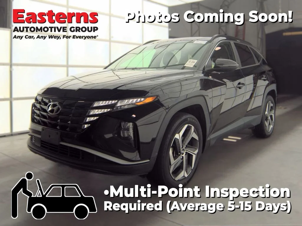 Used 2022 Black Hyundai SEL image 1