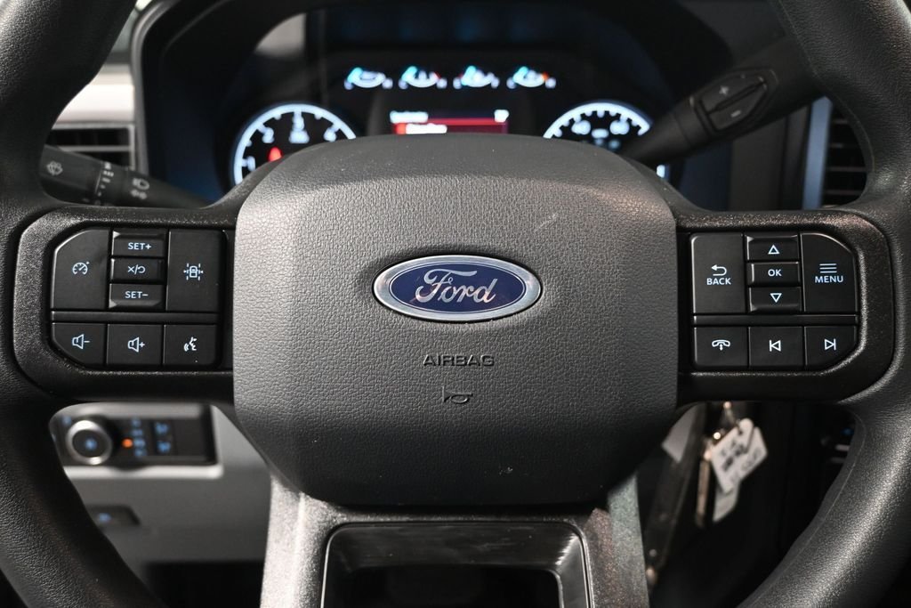 New 2026 Oxford White Ford XL image 13