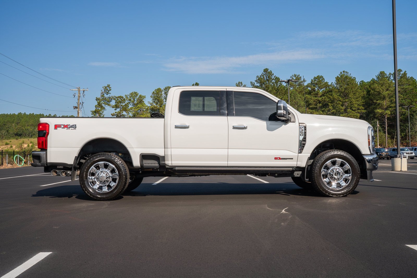 Used 2025 White Ford King Ranch image 9