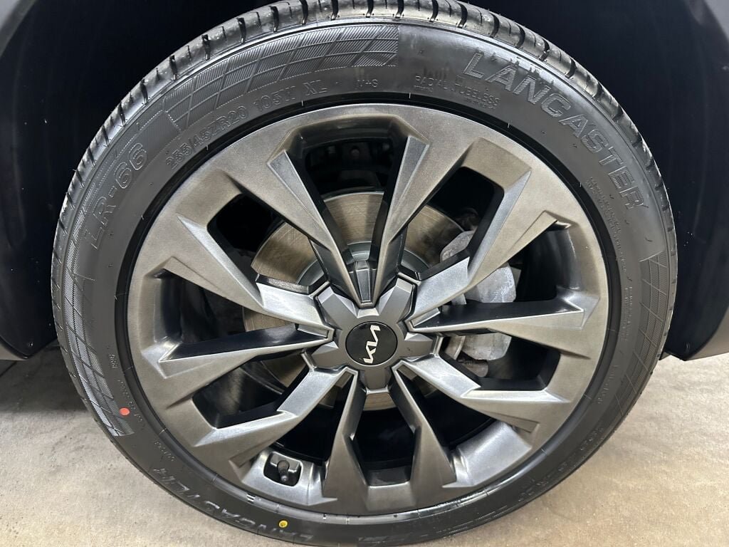 2022 Kia Sorento X-Line EX - Photo 38