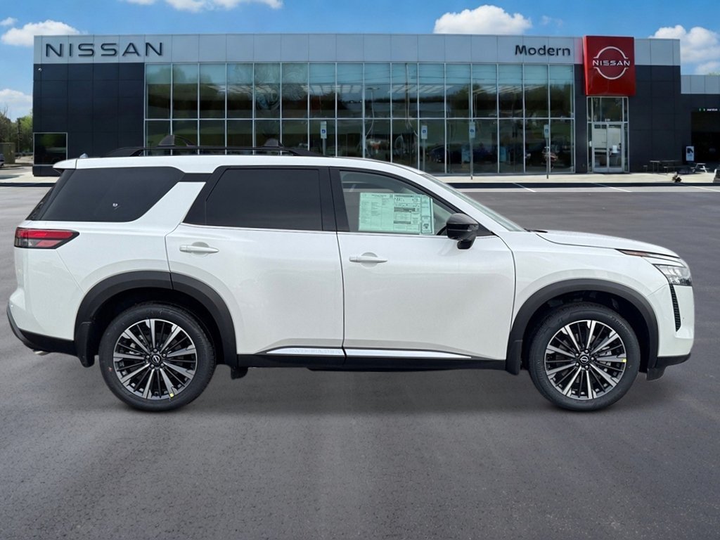 New 2026 Everest White Pearl Tricoat Nissan Platinum image 6