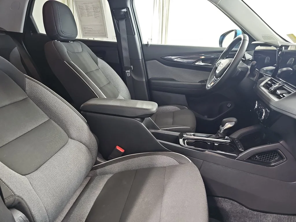 2025 Chevrolet Trailblazer LT - Photo 13