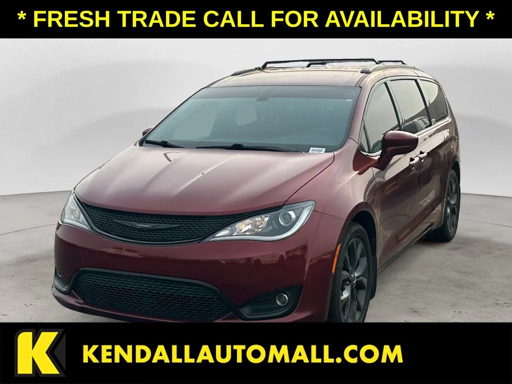 Used 2020 Red Chrysler Touring L Plus image 1
