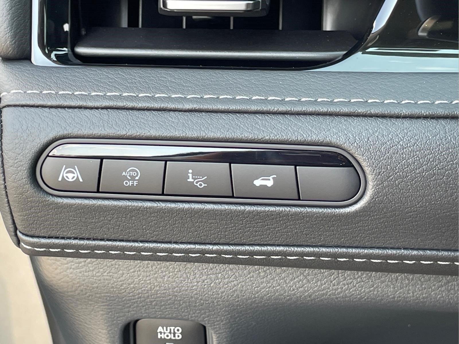 New 2027 DYNAMIC METAL INFINITI Luxe 4WD image 28